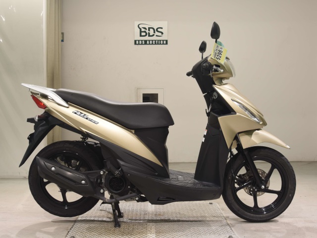 Suzuki ADDRESS V110
