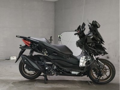 Honda FORZA 2023