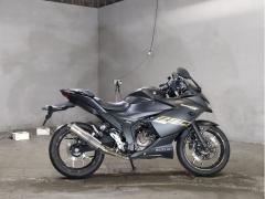 Suzuki GIXXER250SF