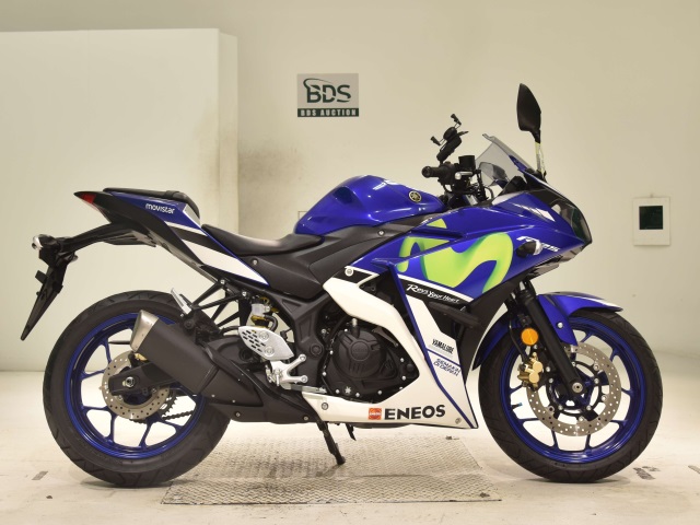 Yamaha YZF-R25 2016
