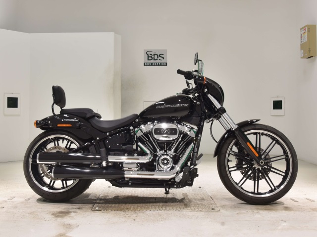 HD BREAKOUT FXBRS1870 2018