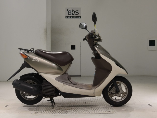 Honda DIO-5 2004