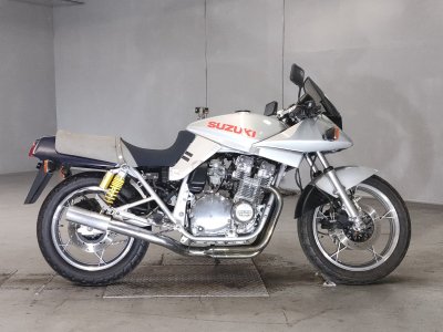 Suzuki GSX750S KATANA 1982