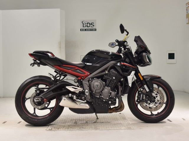 Triumph STREET TRIPLE R 2021