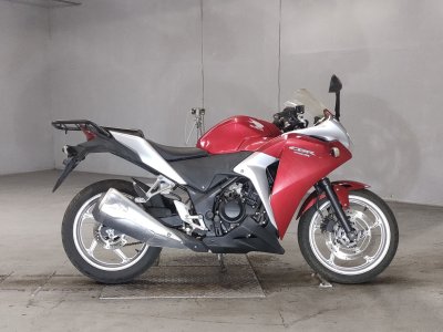 Honda CBR250R 2011