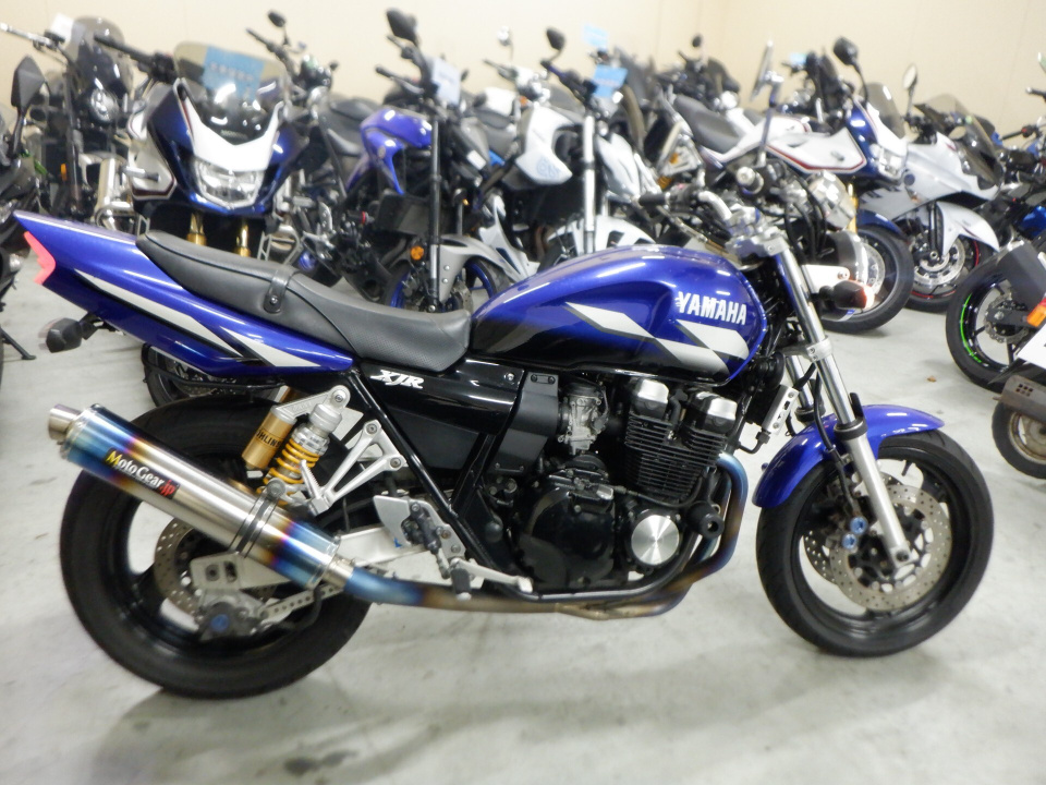 Yamaha XJR400 2002