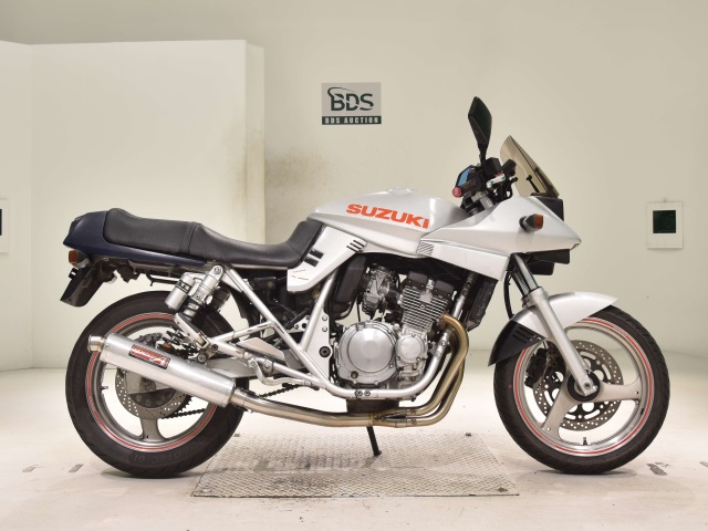 Suzuki GSX250S KATANA