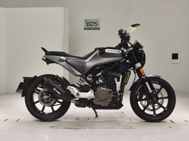 Husqvarna SVARTPILEN 250 2020