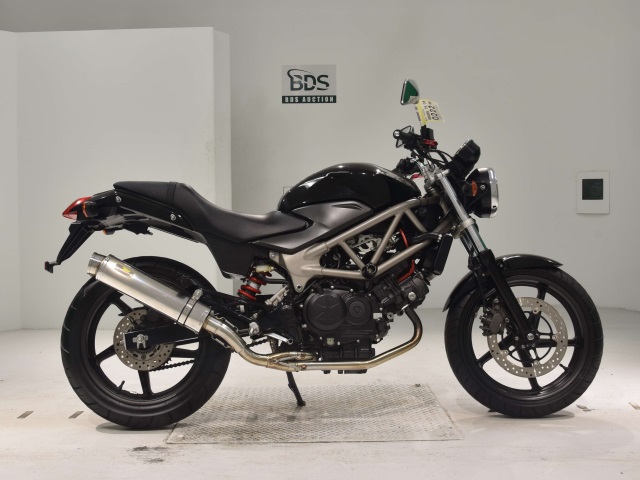 Honda VTR250 2013
