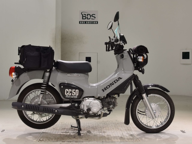 Honda CC50 CROSSCUB 2022