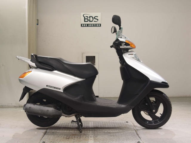Honda SPACY100 2006