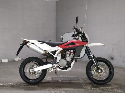 Husqvarna SM450R 2011