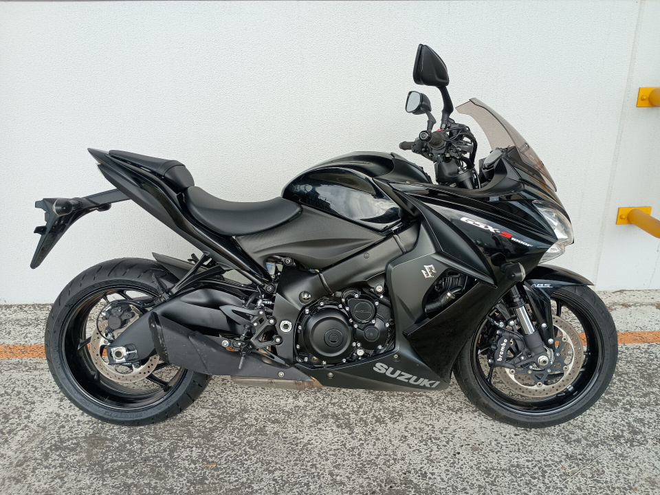 Suzuki GSX-S1000F 2023