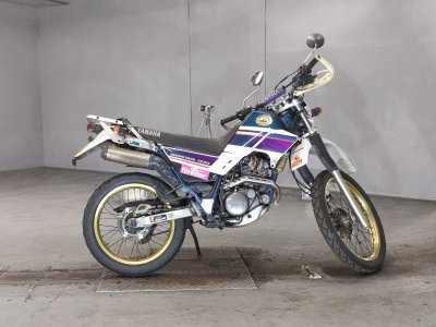 Yamaha SEROW XT225 1995