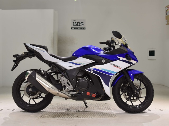 Suzuki GSX250R