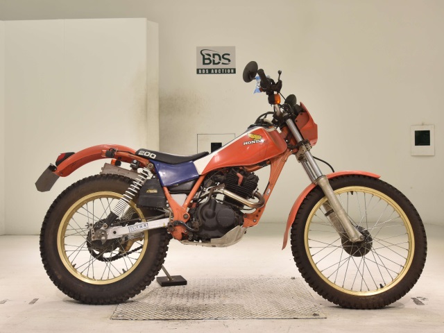 Honda TLR200 1983