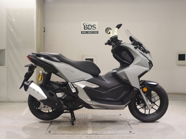 Honda ADV 160 2025