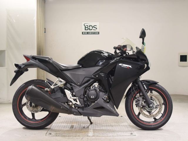 Honda CBR250RA 2013
