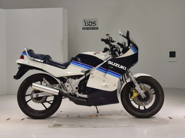 Suzuki RG250 GAMMA