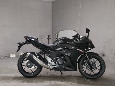 Suzuki GSX250R