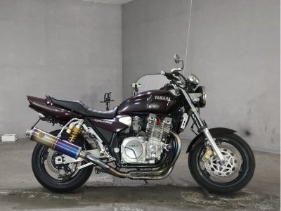 Yamaha XJR1300 2001