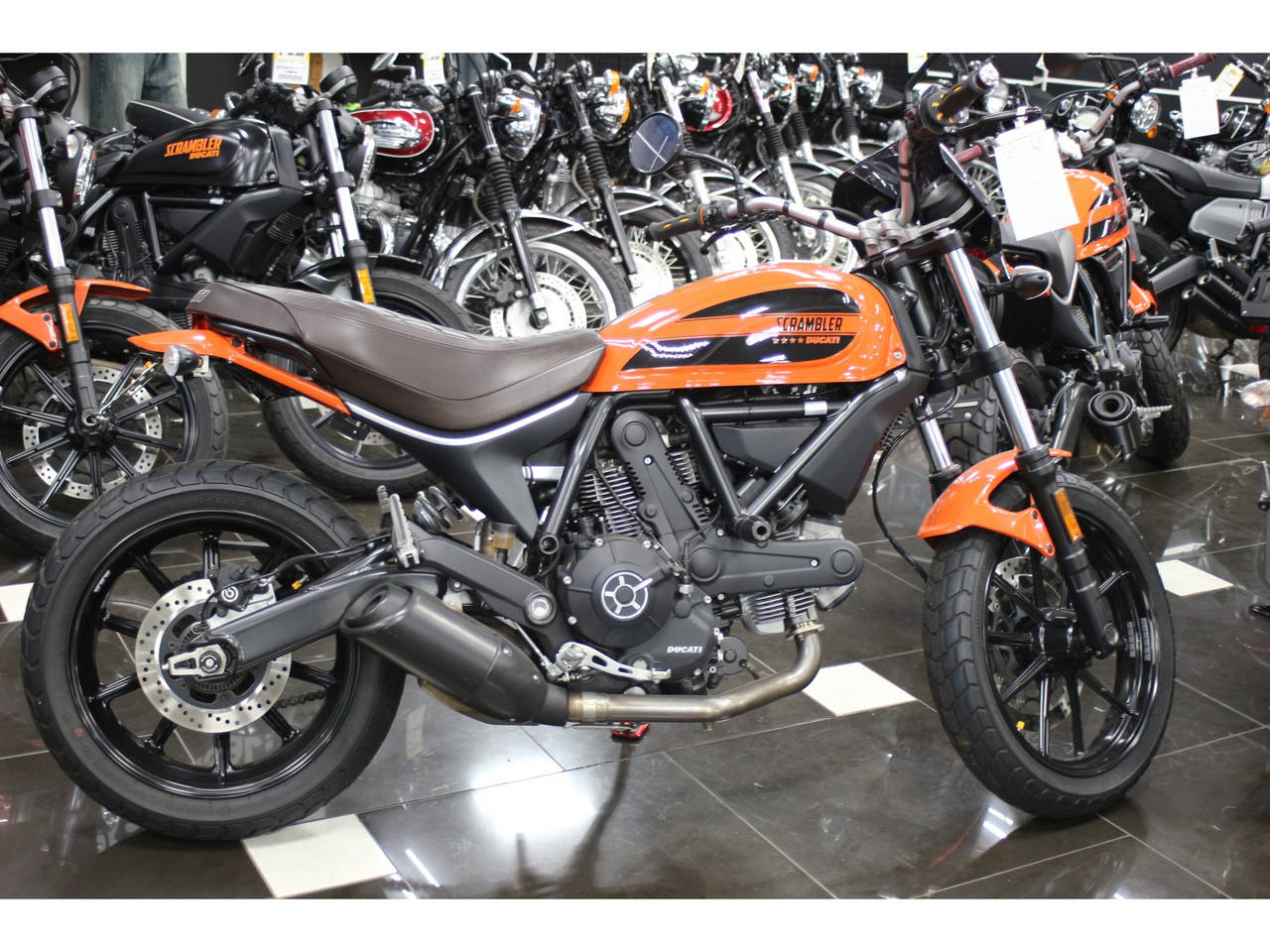 Ducati SCRAMBLER SIXTY2 2019