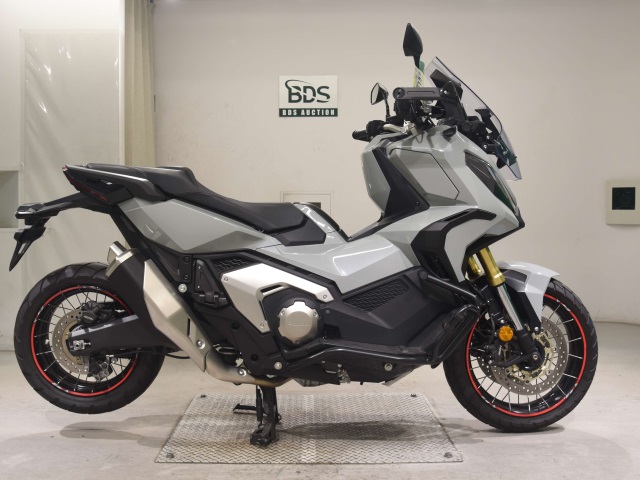 Honda X-ADV750-2 2023