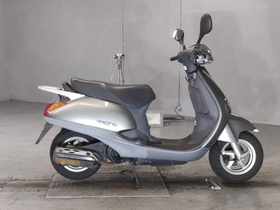 Honda LEAD100 2001