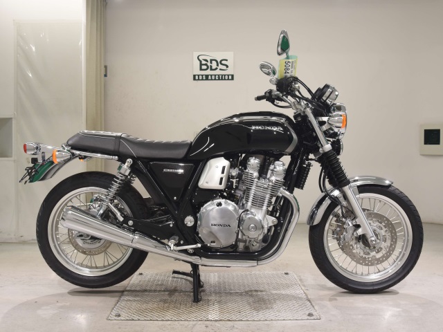 Honda CB1100 2023