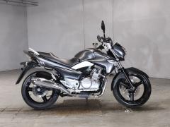 Suzuki GSR250