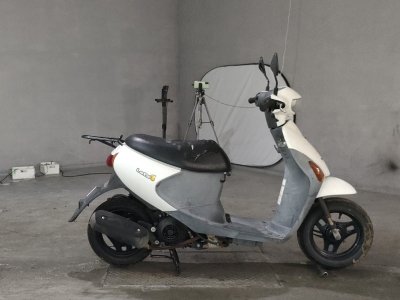 Suzuki LETS4