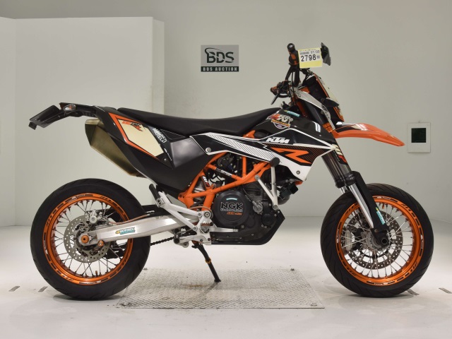KTM 690 SMC R 2013