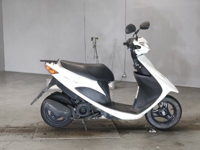 Suzuki ADDRESS V50