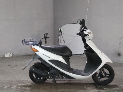 Suzuki ADDRESS V50