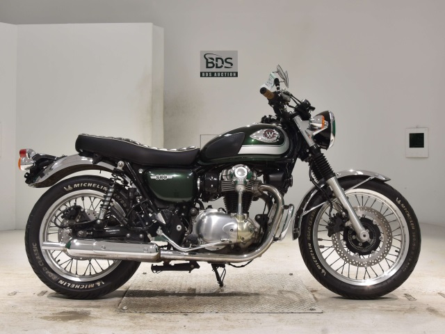 Kawasaki W800 2021