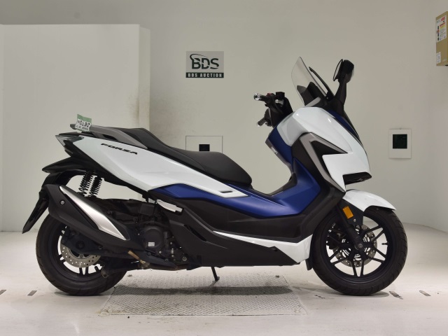 Honda FORZA 2021