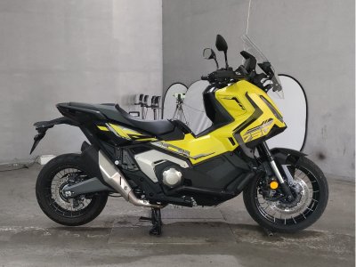 Honda X-ADV750 2025