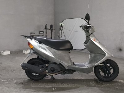 Suzuki ADDRESS V125