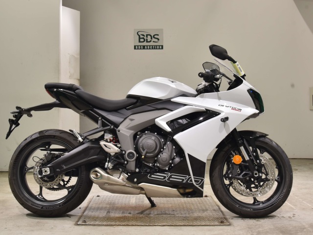Triumph daytona 660 2025