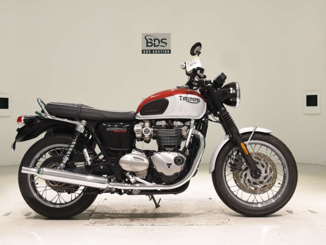 Triumph BONNEVILLE T120 2021