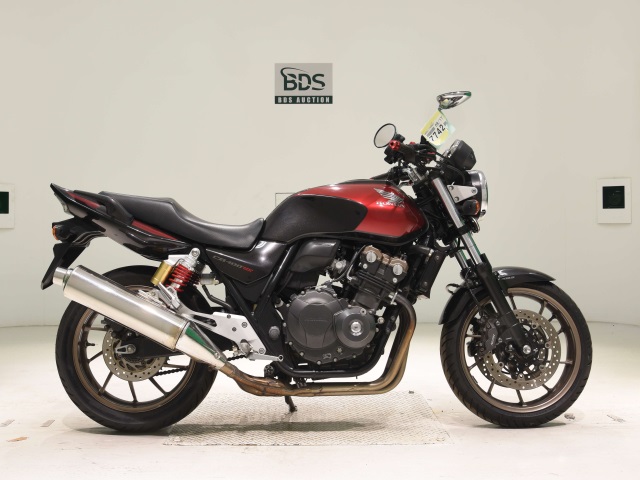 Honda CB400SFVA 2015