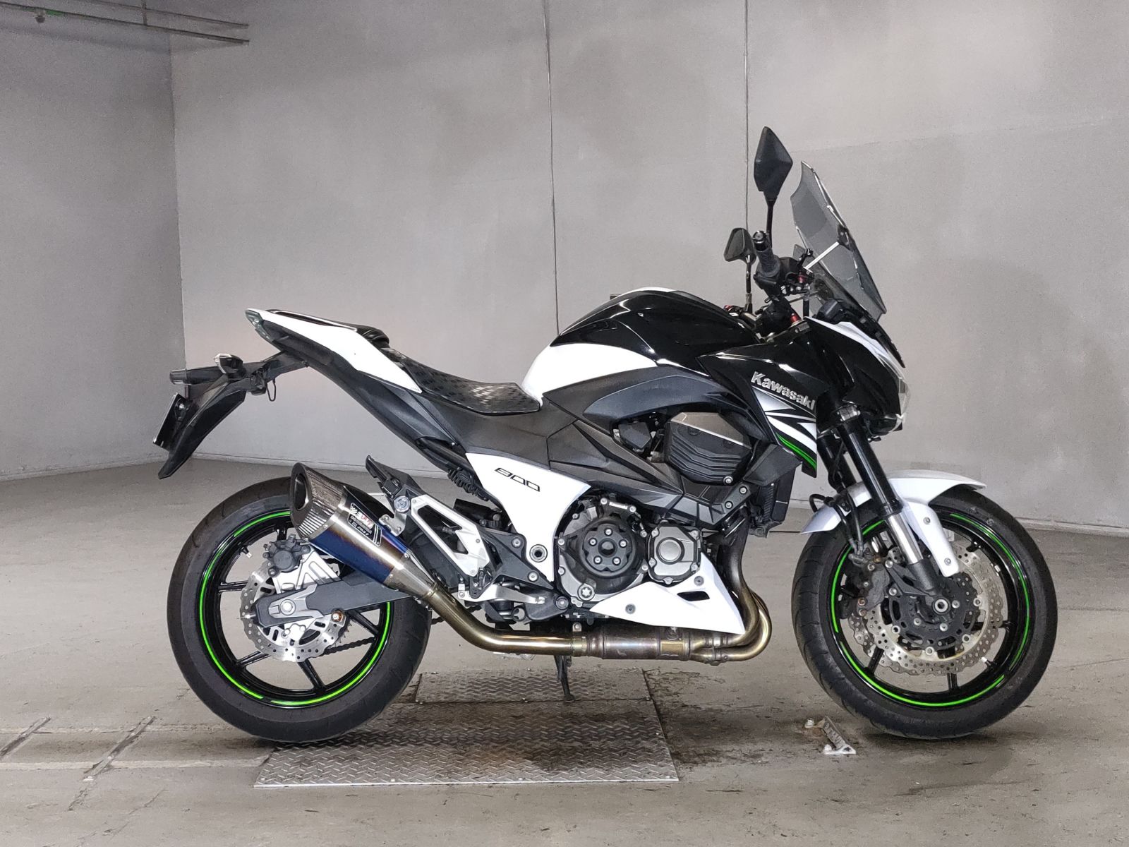 Kawasaki Z800 2013