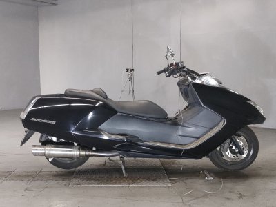Yamaha MAGZAM