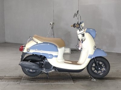 Yamaha VINO50 2023