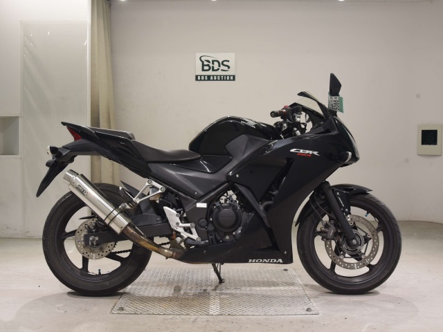 Honda CBR250RA 2015