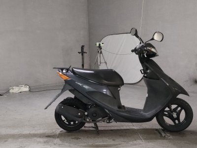 Suzuki ADDRESS V50