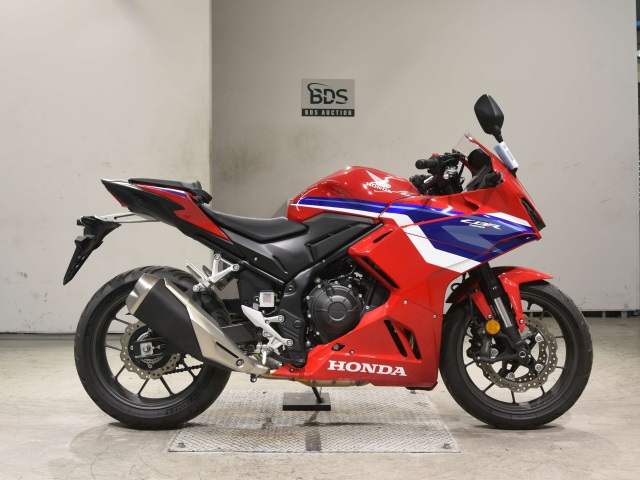 Honda CBR400R 2024