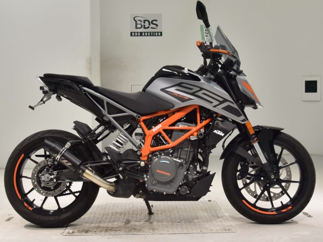 KTM 250 DUKE 2021