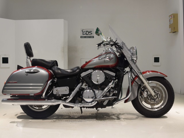 Kawasaki VULCAN1500 CLASSIC TOURER 2000