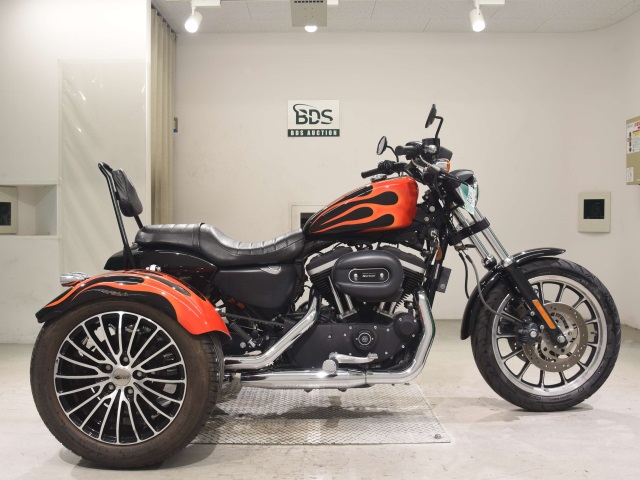 HD XL883R-I TRIKE 2007